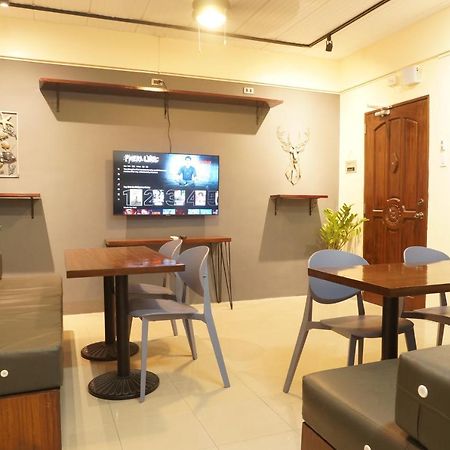 מנילה Mint Homes In Cev Mansion מראה חיצוני תמונה