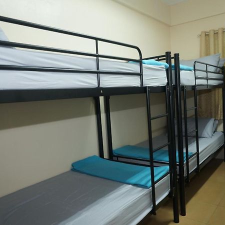 מנילה Mint Homes In Cev Mansion מראה חיצוני תמונה