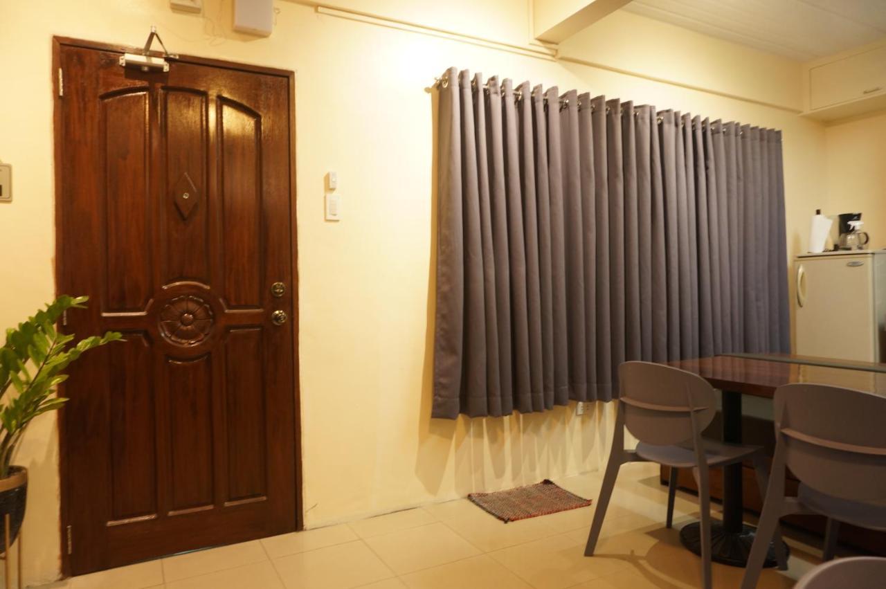 מנילה Mint Homes In Cev Mansion מראה חיצוני תמונה