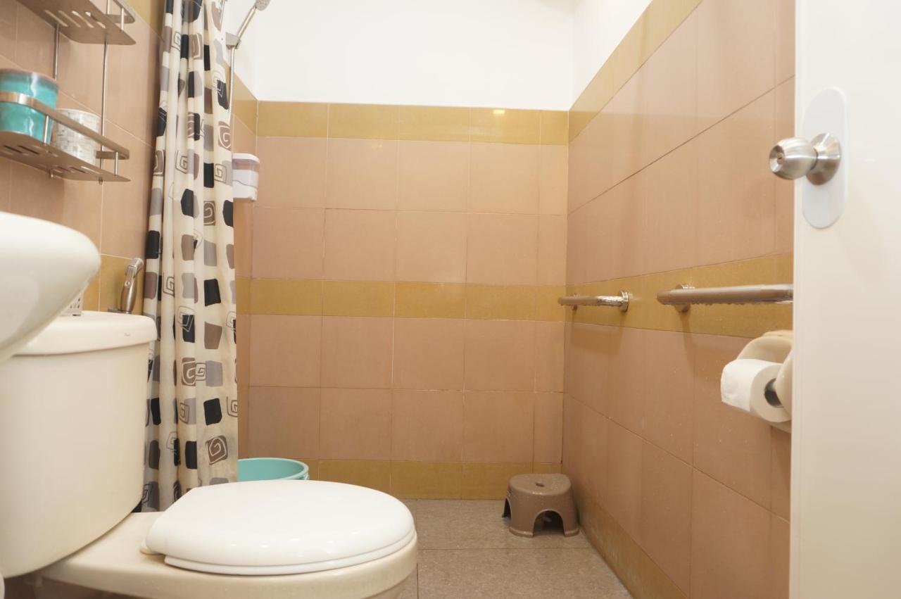 מנילה Mint Homes In Cev Mansion מראה חיצוני תמונה
